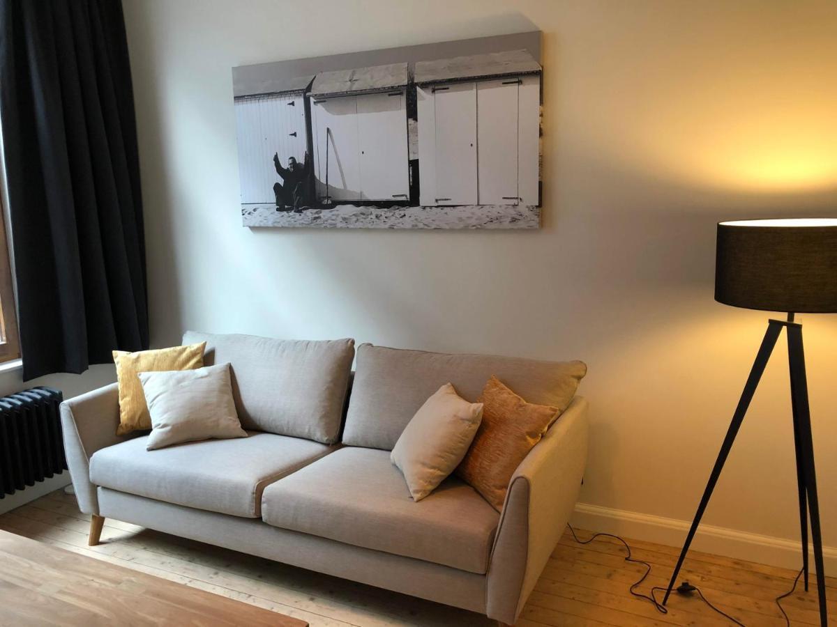 Stayatsea Retro Appartementen บลังเคนเบอร์เก ภายนอก รูปภาพ